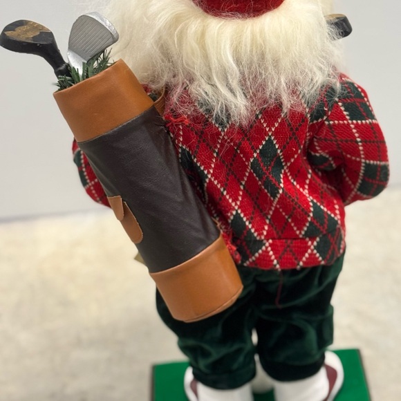 Santa Claus Figurine with Golf Clubs - Picture 8 of 10